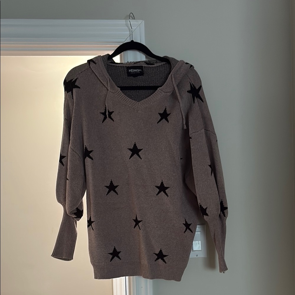 Women's Star Pattern Sweater - Brown